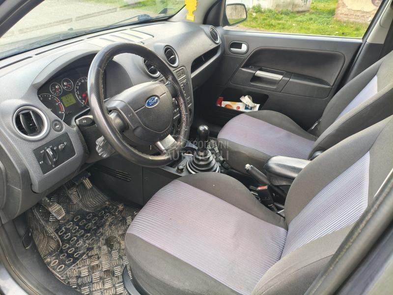 Ford Fusion 1.4 TDCi