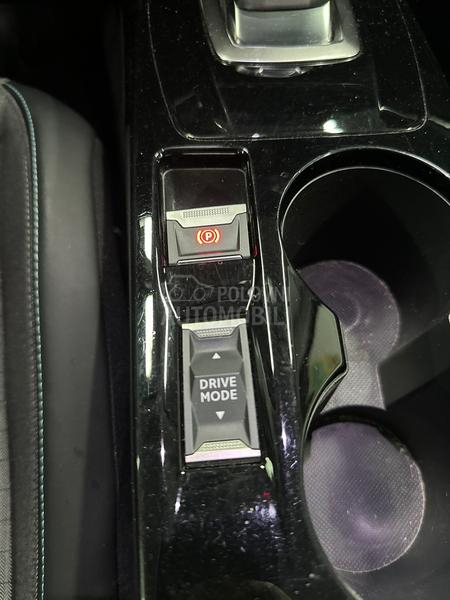 Peugeot 2008 Allure HDi Virtual