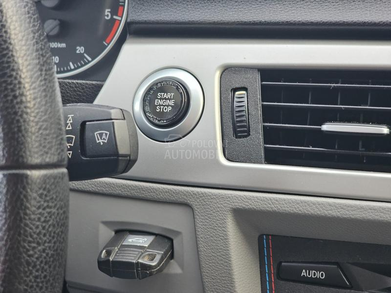 BMW 318 D / N A V I /