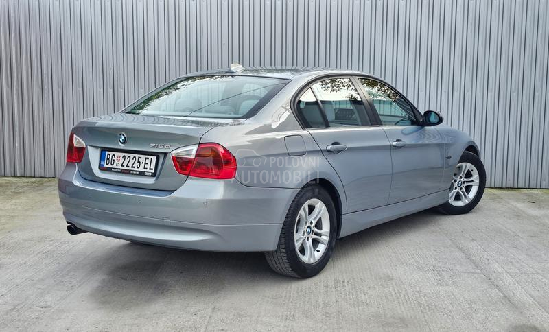 BMW 318 D / N A V I /