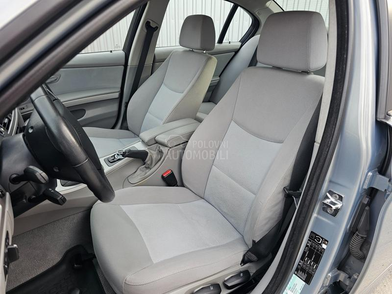 BMW 318 D / N A V I /