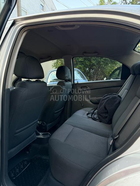 Chevrolet Aveo 1.2