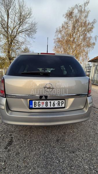 Opel Astra H 