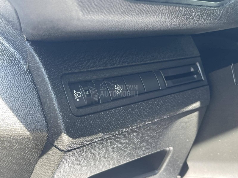 Peugeot 3008 1.2 B Autom