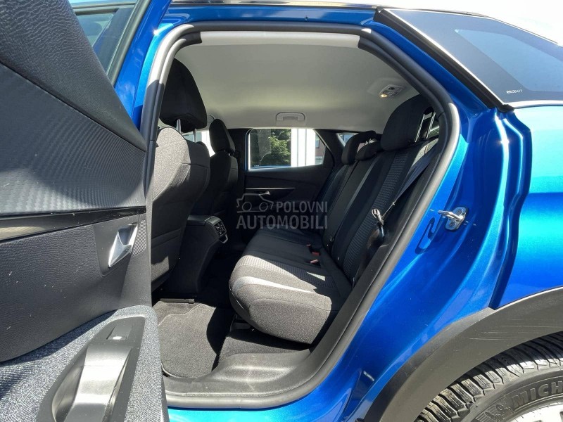 Peugeot 3008 1.2 B Autom