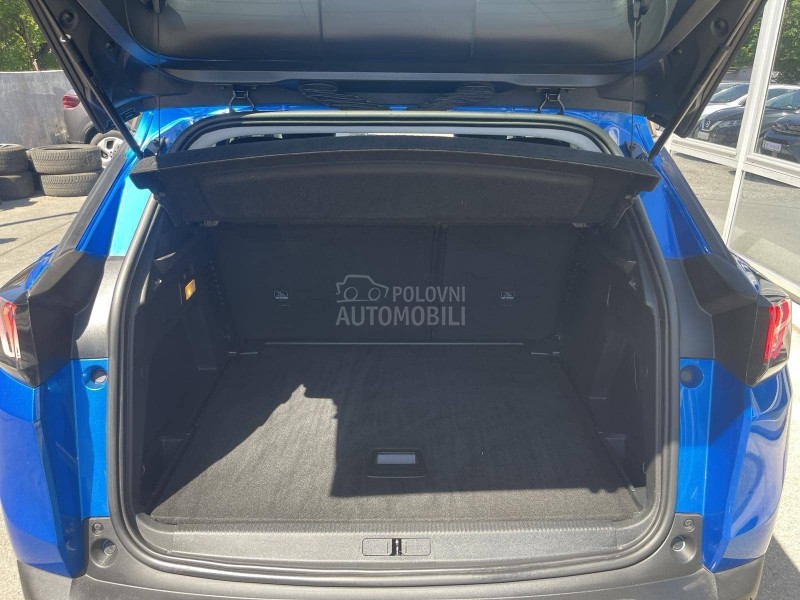 Peugeot 3008 1.2 B Autom