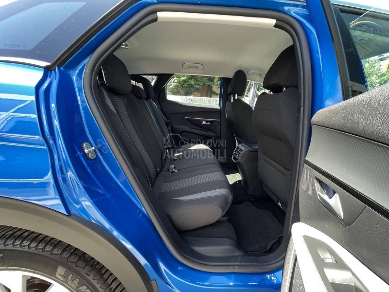 Peugeot 3008 1.2 B Autom