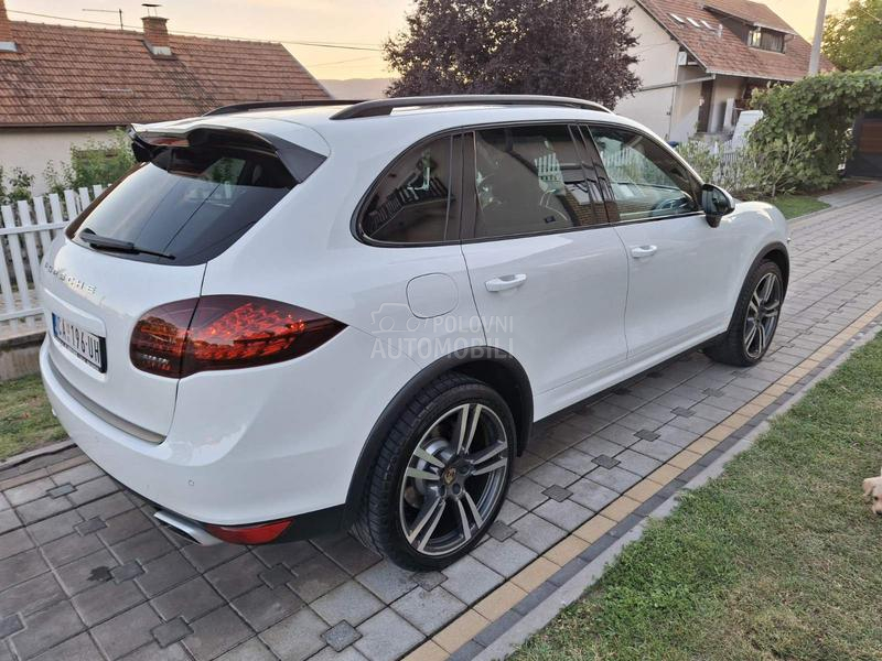 Porsche Cayenne 3.0d. ful