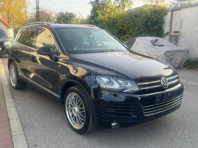Volkswagen Touareg 4.2 TDI  R-LINE