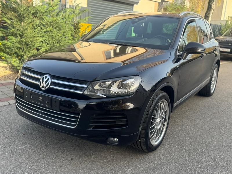 Volkswagen Touareg 4.2 TDI  R-LINE