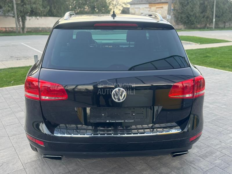 Volkswagen Touareg 4.2 TDI  R-LINE