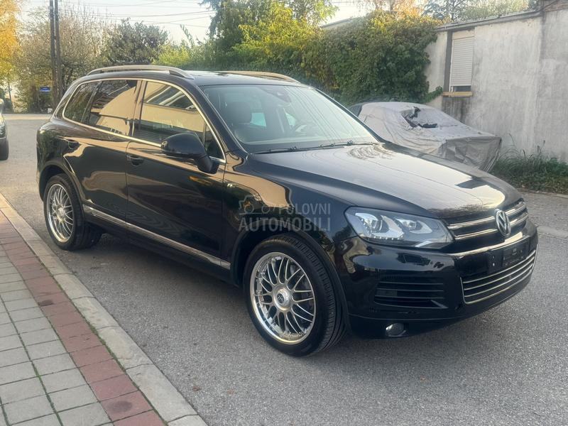 Volkswagen Touareg 4.2 TDI  R-LINE