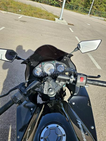 Kawasaki Ninja 250r