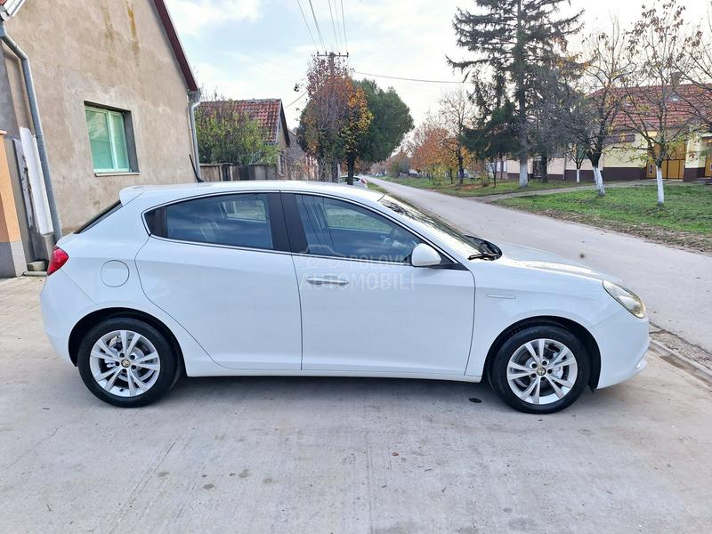 Alfa Romeo Giulietta 1.6 Mjet