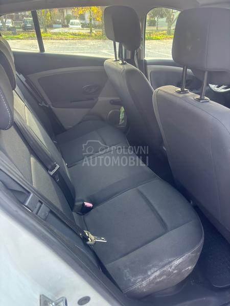 Renault Megane 1.6 16v