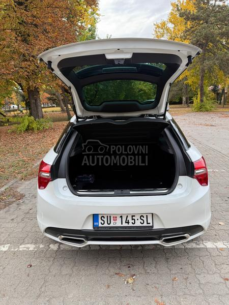 DS 5 2.0 HDi 180 FAP