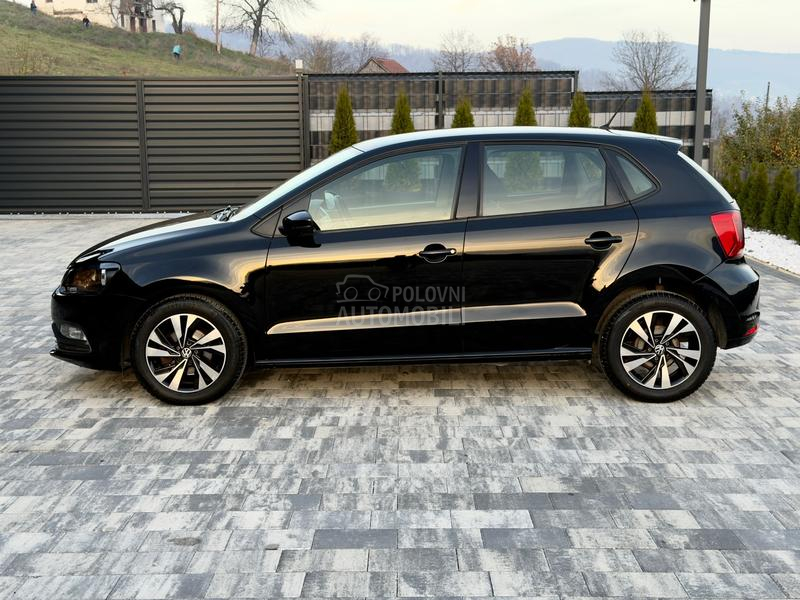 Volkswagen Polo 1.0 MPI TRENDLINE