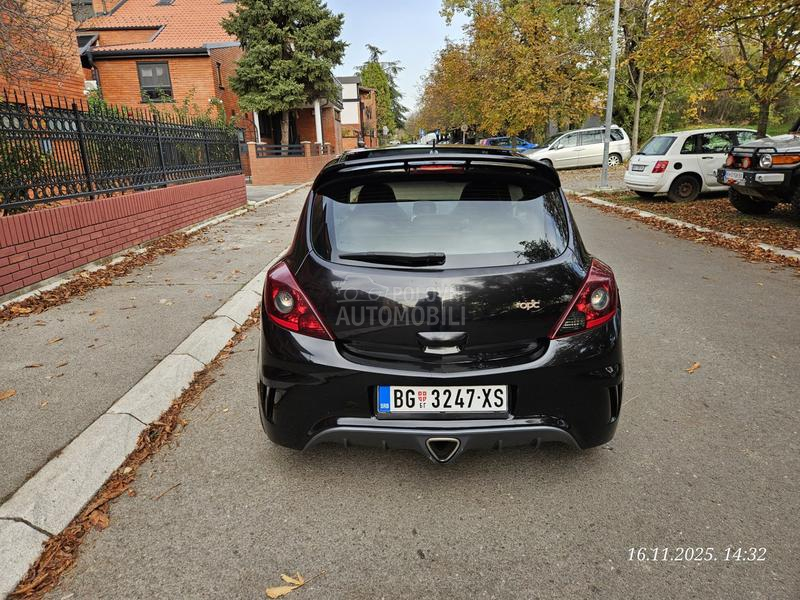 Opel Corsa D OPC