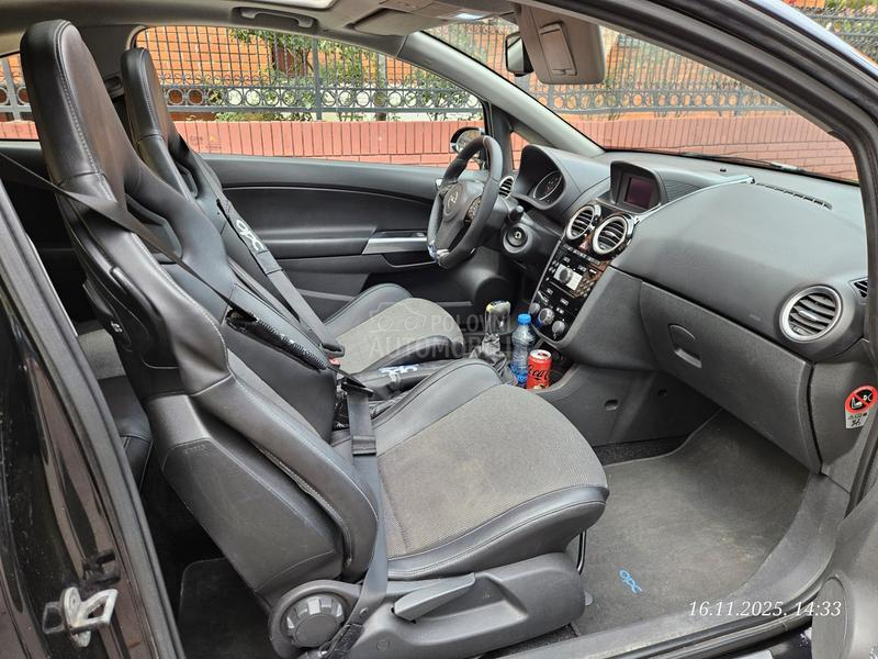Opel Corsa D OPC