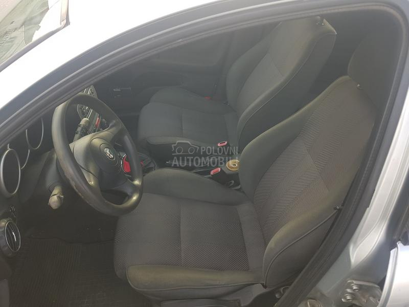 Alfa Romeo 147 regdugooo