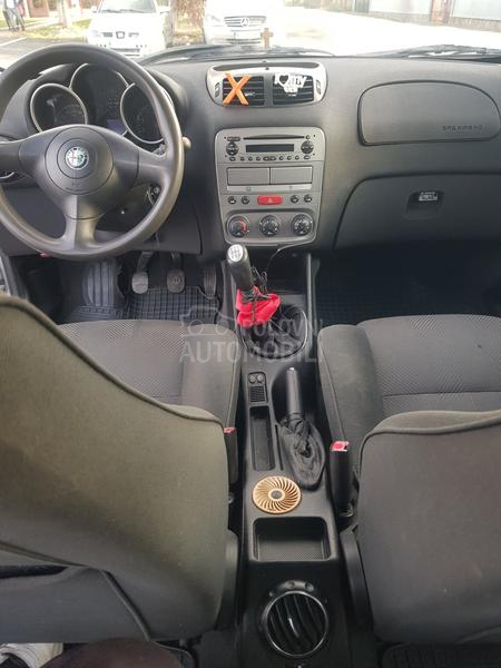 Alfa Romeo 147 regdugooo