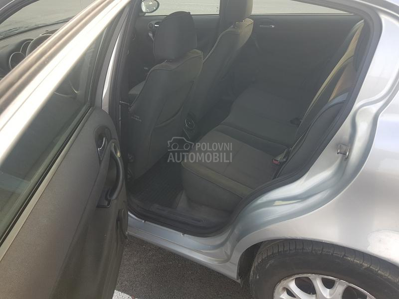 Alfa Romeo 147 regdugooo