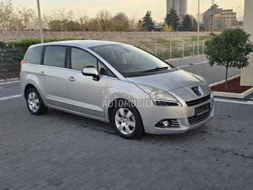 Peugeot 5008 1.6HDI/ o p i s