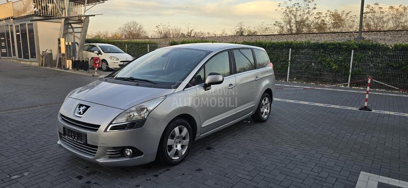 Peugeot 5008 1.6HDI/ o p i s