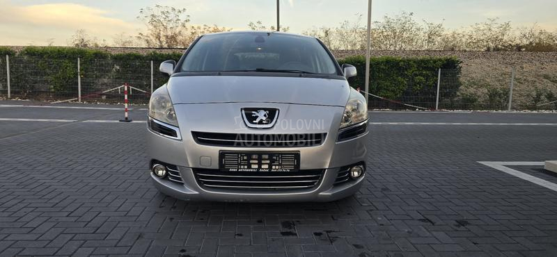 Peugeot 5008 1.6HDI/ o p i s