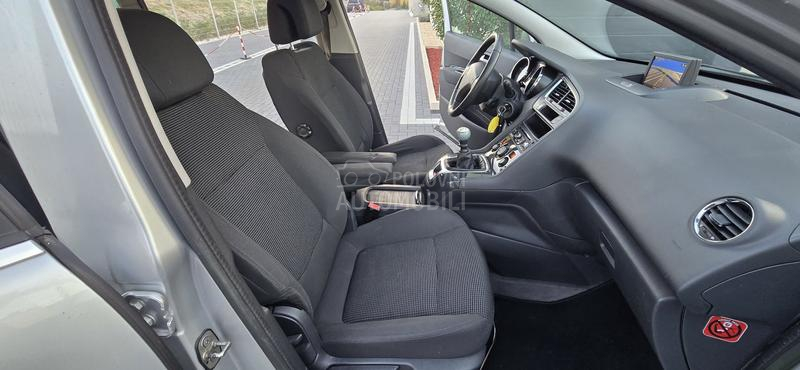 Peugeot 5008 1.6HDI/ o p i s