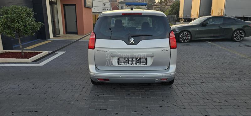 Peugeot 5008 1.6HDI/ o p i s
