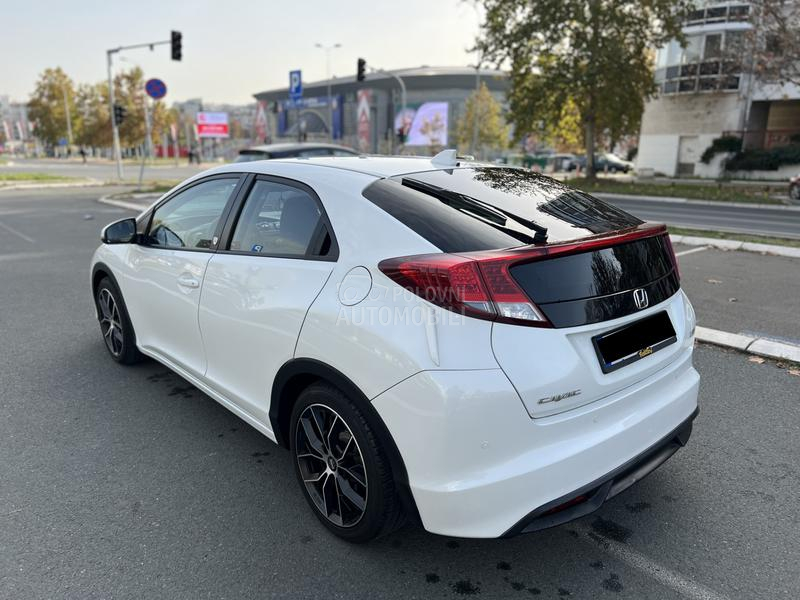 Honda Civic 1.8 i-VTEC RETKOST