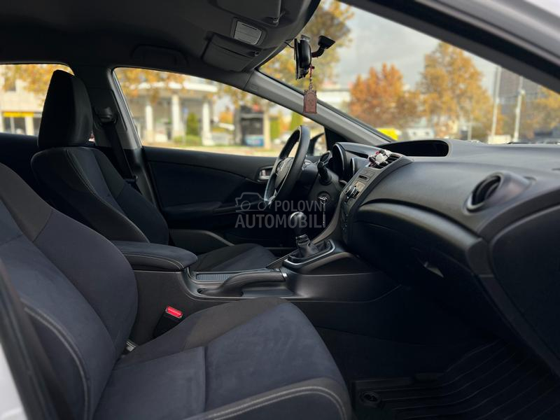 Honda Civic 1.8 i-VTEC RETKOST