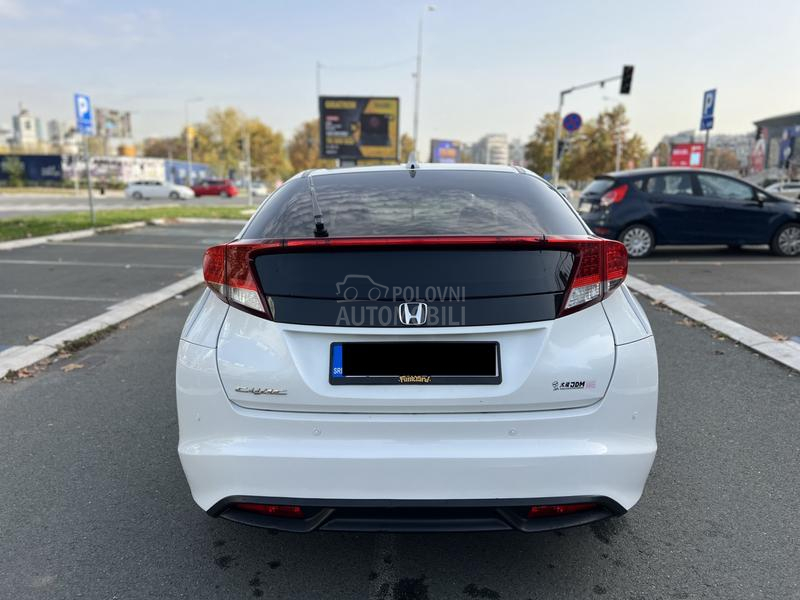 Honda Civic 1.8 i-VTEC RETKOST