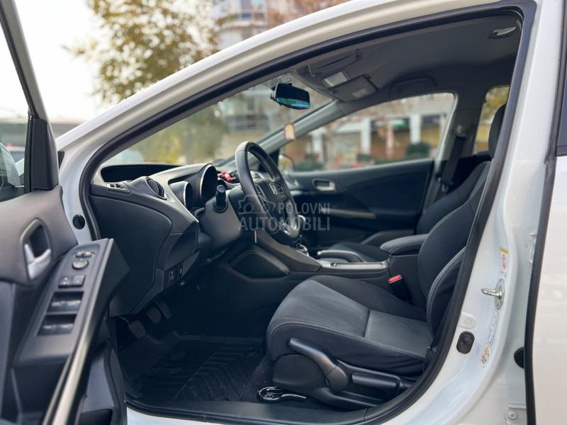 Honda Civic 1.8 i-VTEC RETKOST