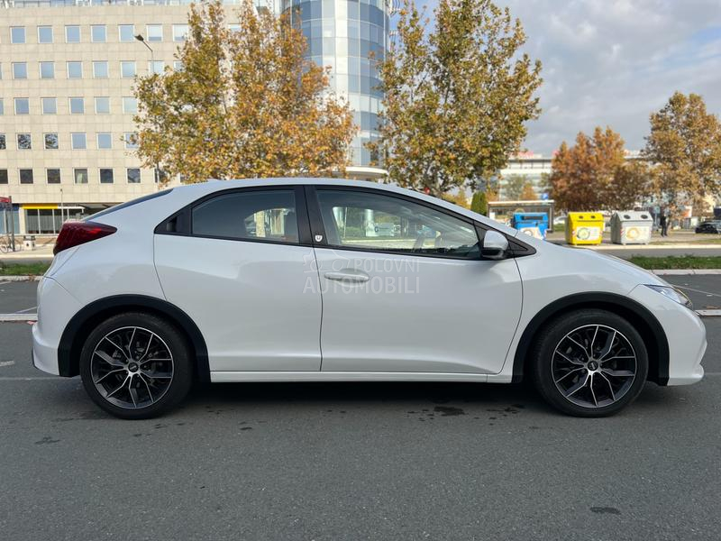 Honda Civic 1.8 i-VTEC RETKOST