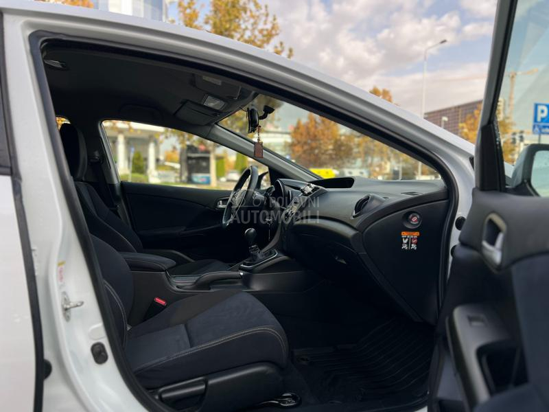 Honda Civic 1.8 i-VTEC RETKOST