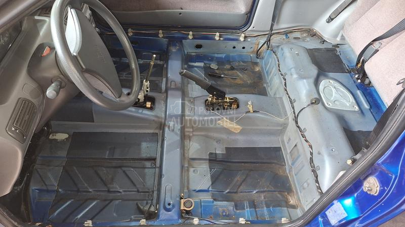 Fiat Punto 1.2 8v MPI