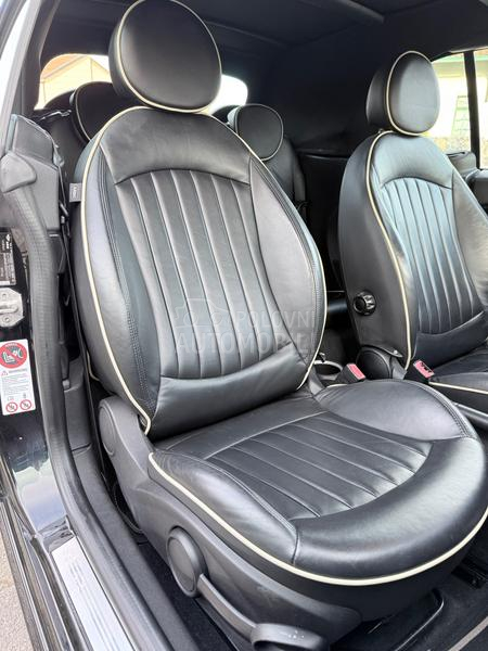 MINI Cooper Švajcarska