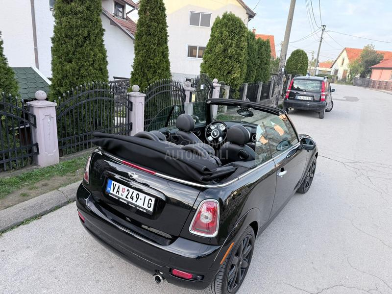 MINI Cooper Švajcarska