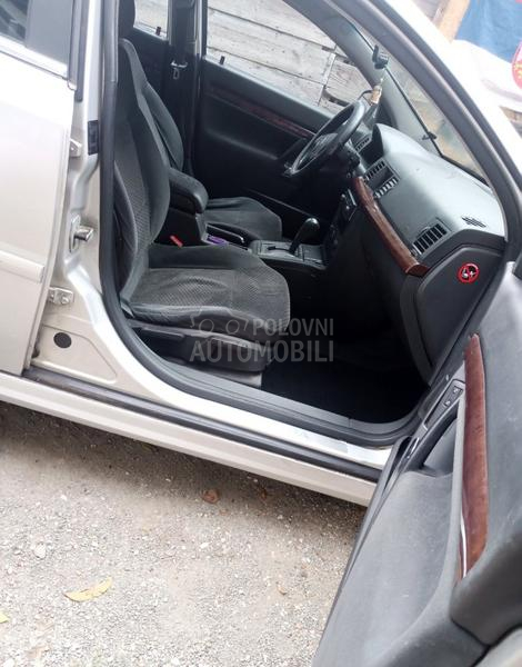 Opel Vectra C 2.2DTR R.E.G