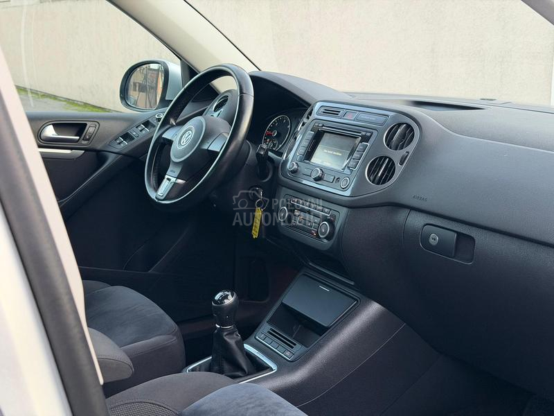 Volkswagen Tiguan 2.0/4x4/NAV