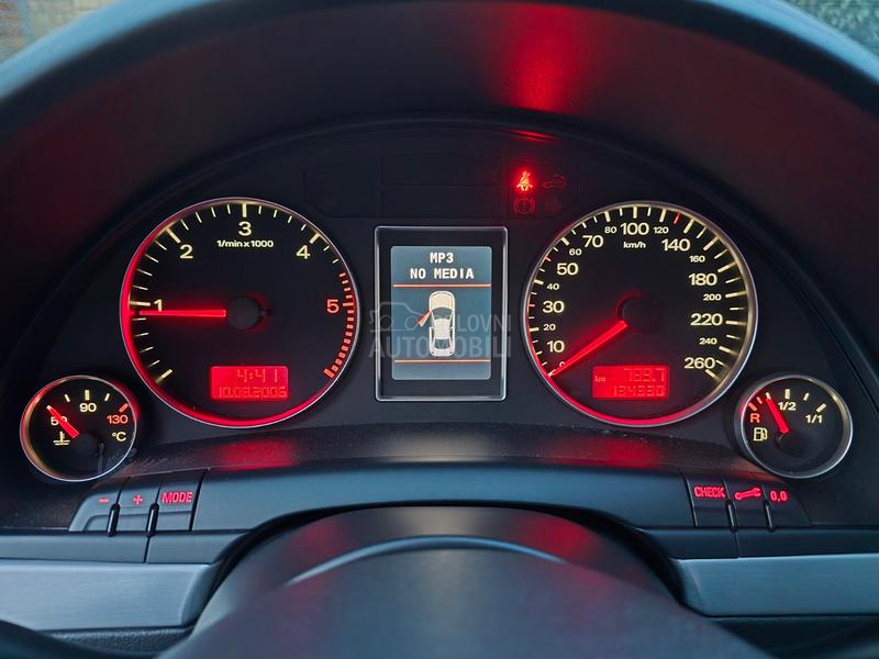 Audi A4 2.0tdi/s-line/nov