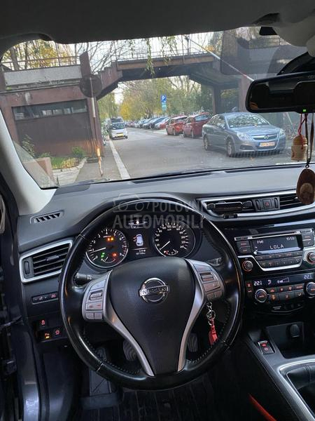 Nissan Qashqai 1.2