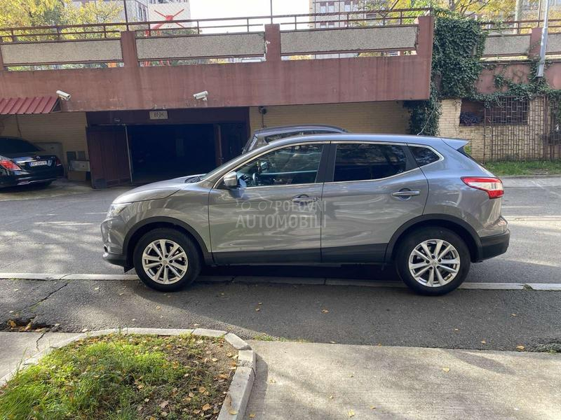Nissan Qashqai 1.2
