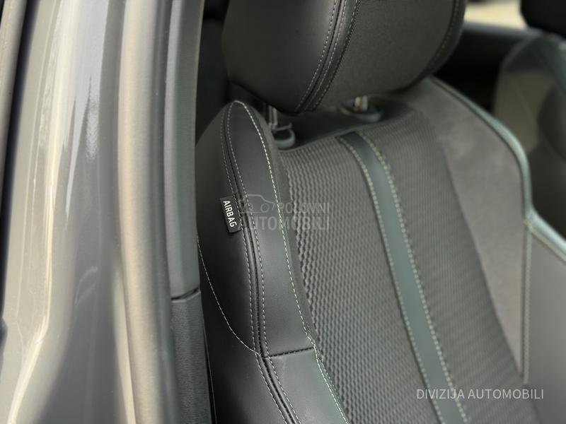 Peugeot 2008 GT/Pano/Kamera