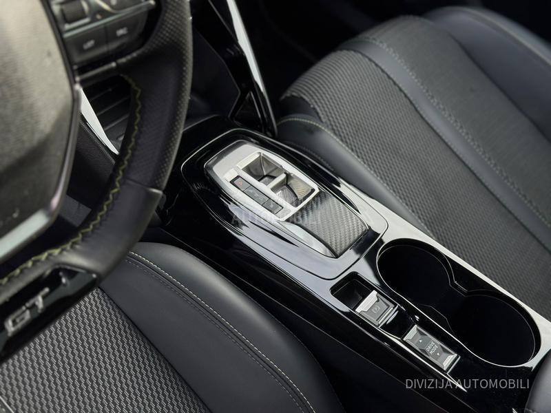 Peugeot 2008 GT/Pano/Kamera