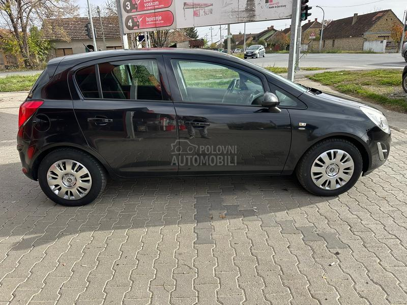 Opel Corsa D 1.4