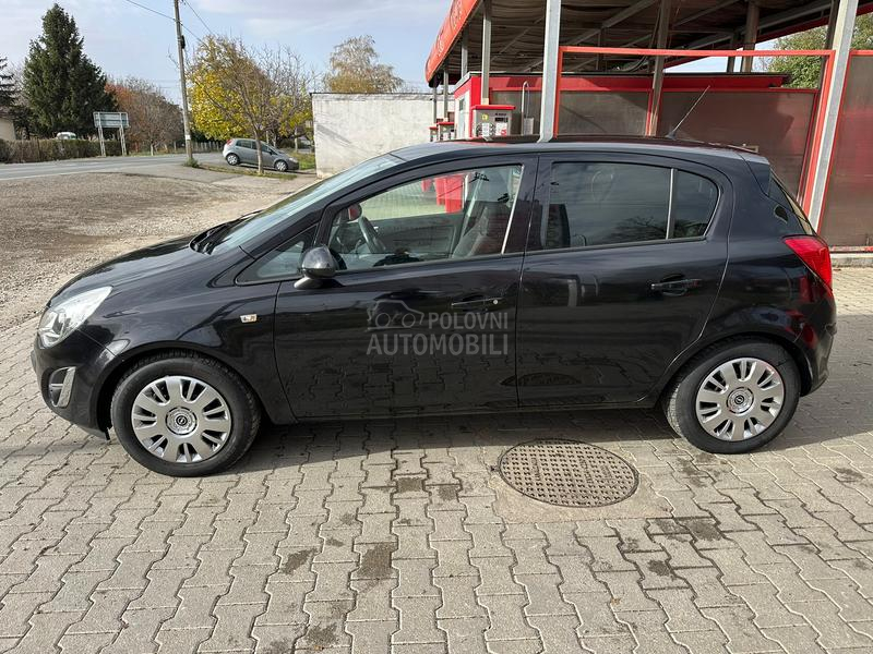 Opel Corsa D 1.4