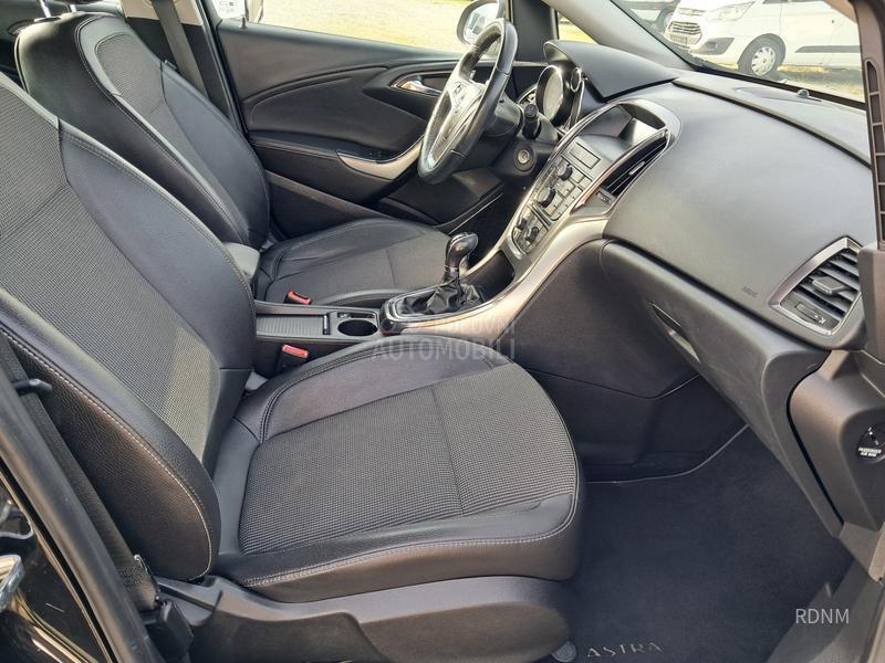 Opel Astra J 1.4 Turbo